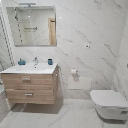 Apartment By The Sea - Premium